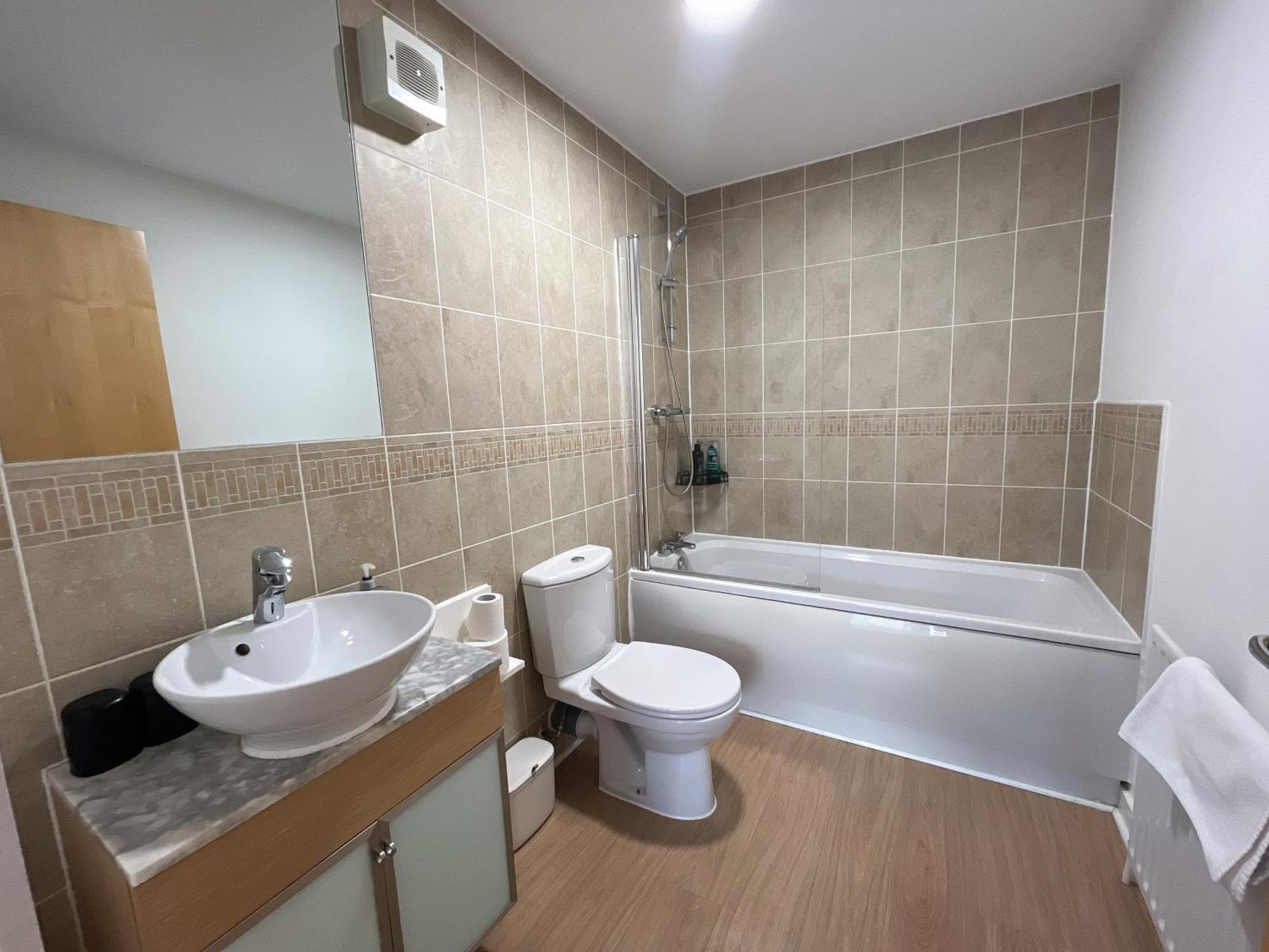 Apartment 2 Bath Free Parking EDI Eksteriør billede